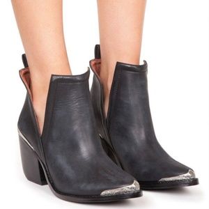 Jeffrey Campbell Black Distressed Cromwell Boots